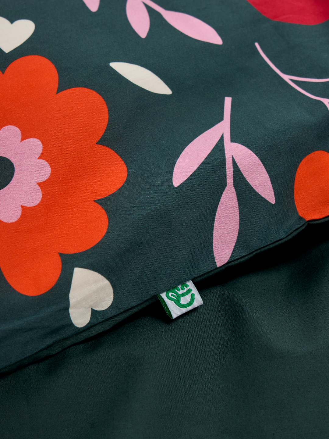 bedding-set-floral-love-54/54c5aef8a3c5298b80e9e08e81a0a50eafe4e249