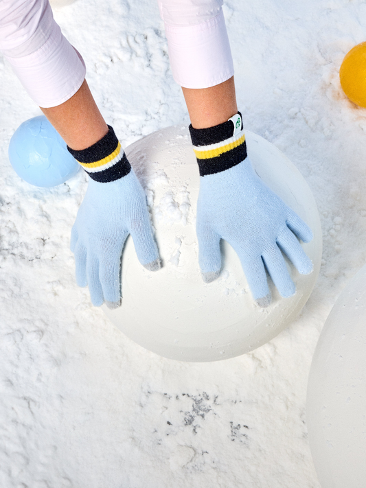 light-blue-black-knitted-gloves-f6/f60e26ec92e9341407aed5a9a190f55a2248ca99