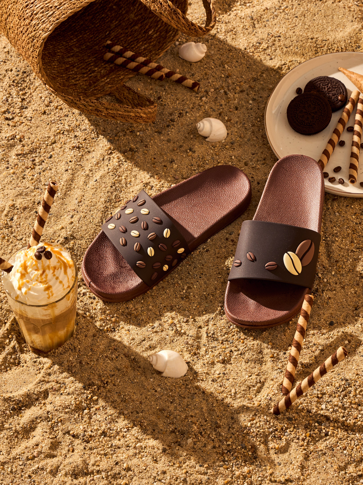 slides-black-coffee-63/63984d97659b7b8f82560e237c86d60e01817cfe