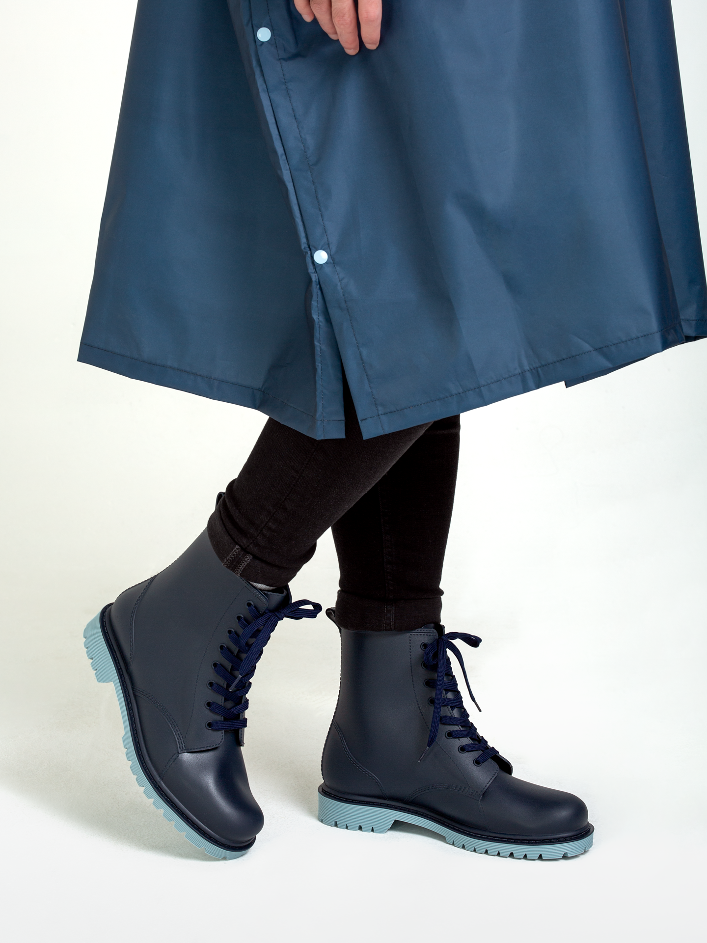 dark-blue-mens-rain-boots-96/967a0266f06ac6810978da61cdef4b7e1570e168